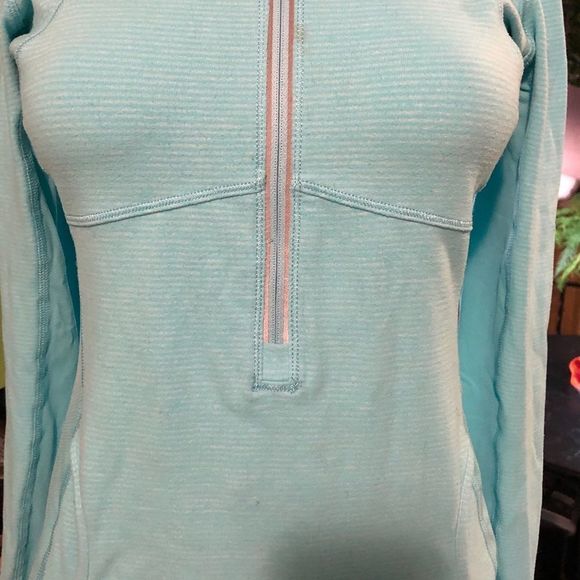 Lululemon light blue pique 1/2 zip - Picture 11 of 14